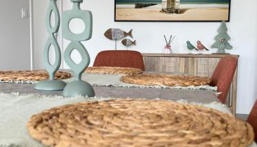 2 Ch Appt 63m² 4/6P. + piscine 4 mn plage & centre - Foto 2