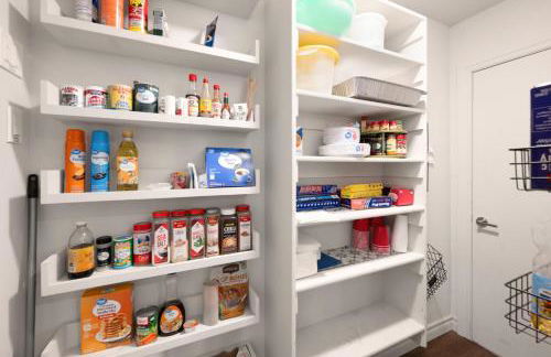 Modern OKC Retreat Half Mile to Plaza District - Foto 38