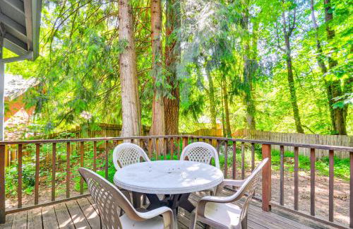 Steps to River! Rhododendron Family Retreat - Foto 12