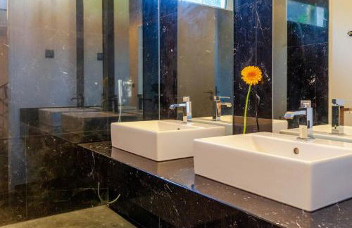 Villa Chimera By LovelyStay - Foto 19