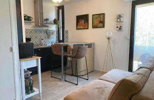 Charmant T2 avec parking à Balaruc-les-Bains - FR-1-553-212 - Foto 1