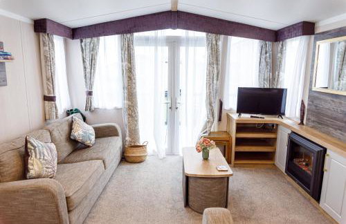 2Bed Whitley Bay Home - Free Parking, Close to beach & St Mary's Lighthouse - Photo 67