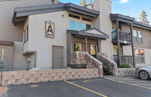 Chamonix #15 - Cozy Mtn Retreat with Fireplace - Foto 7