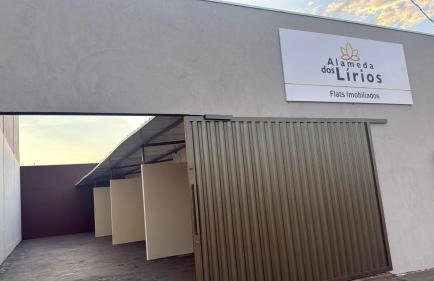 Espaço completo com garagem, estrutura e móveis novos! - Foto 4