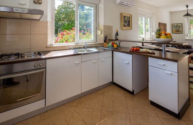 Apartment Karla - Photo 12