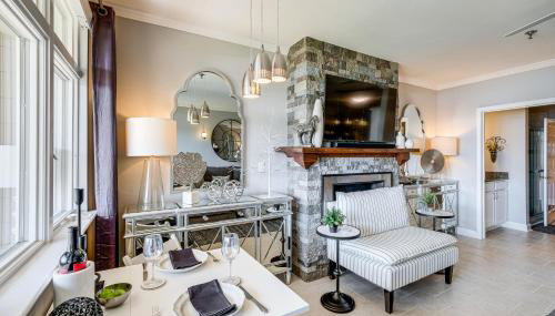 Beach and Pool Access Smith Mountain Lake Getaway! - Foto 5