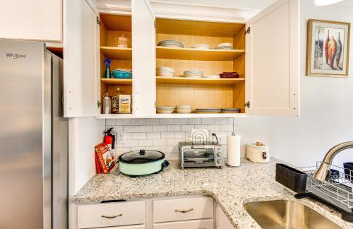Work, Explore & Relax: Modern Townhome in Lula! - Photo 11