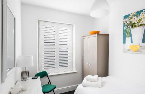 Superb location, character filled apartments by MyCityHaven - Foto 40