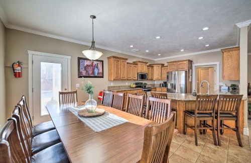 Spacious Idaho Home Ski, Hike, and Fish! - Photo 9