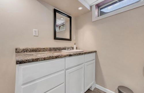 Charming 4-Bedroom Home Short Walk to Lambeau - Foto 29