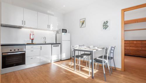 Casa os Gauleses - Foto 5, stove, dishwasher