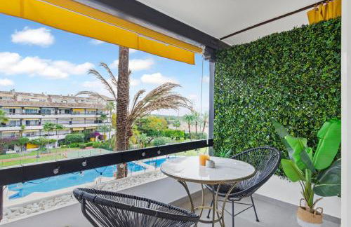 Golden Mile Lux Sea View Suite with Balcony - Foto 18