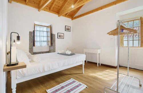 Adega Peróla - Foto 8