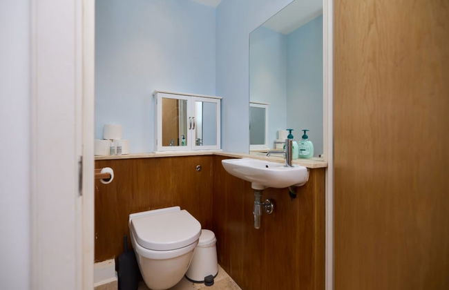 The Queen s Park Getaway - Adorable 2bdr Flat With Terrace - Foto 19