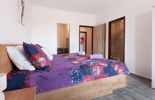 Apartments Lile - Photo 9