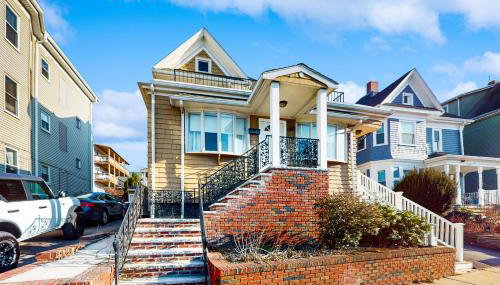 Shop, Dine, Unwind! Gateway to Boston Sights - Foto 2