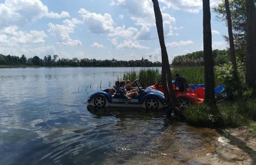 Domki Borowiackie nad brzegiem jeziora - Foto 53