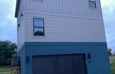 Downtown New 3 Story Sleeps 14 - Foto 17