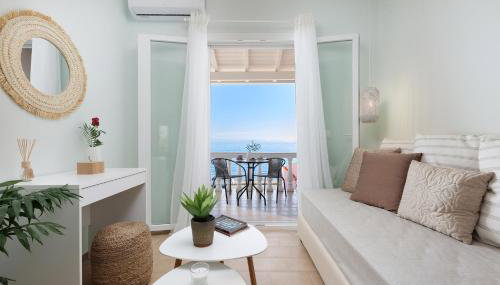 Marina Beachfront Apartment by Konnect, Ipsos Corfu - Photo 2