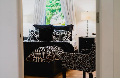 Creekside family house w yoga deck - Foto 7