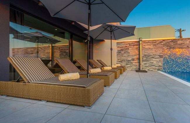 Lorena Stylish Sea View Villa - Foto 26