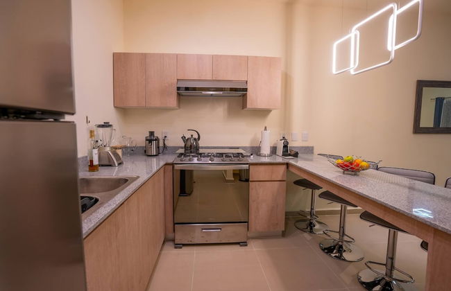 Luxury Apartment With Poll - Photo 49