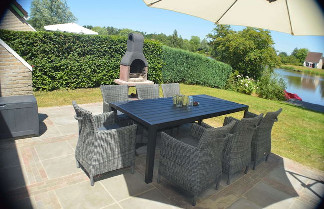 House With Sauna, Outdoor spa and Pedal Boat - Foto 1