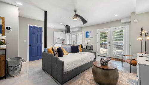 The Rhitreat, Studio, 10 Min Downtown & Airport - Foto 1