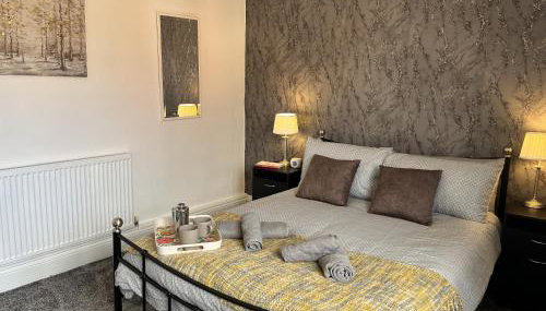Modernised central Wigan townhouse sleeps up to 6 - Foto 2