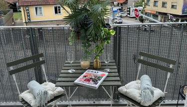 Stilvolles und modernes Appartement mit sonnigem Balkon in Flughafen- und Messenähe 31 - Foto 1