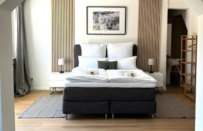 REMA Homes - Gesamte Wohnung, Küche, Parkplatz, Terrasse - Foto 13