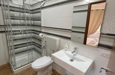 REGAL HOME Apartment - Photo 13