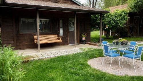 DunMovin’ Oregon - Photo 2, Garden, Garden view