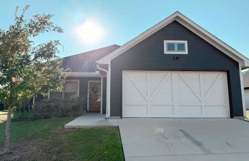 Beautiful 3BD 2B - Weatherford - Same Day Bookings - Foto 1