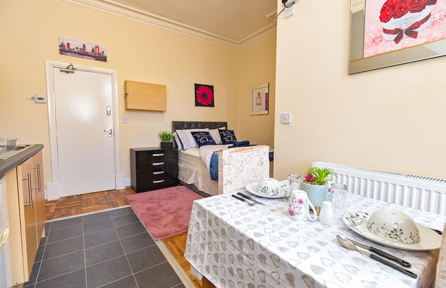 The Elm Wood Apartments - Photo 72