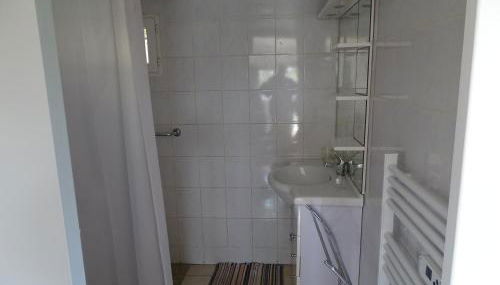 Studio idépendant au rez de chaussée d'une longère , terrasse , jardin - Photo 5