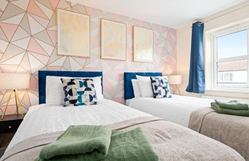 Luxury large home - Parking - Garden - Sleeps 6 - Foto 14