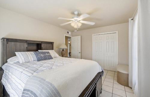 Private Beach Volleyball Pool Retreat - Foto 42