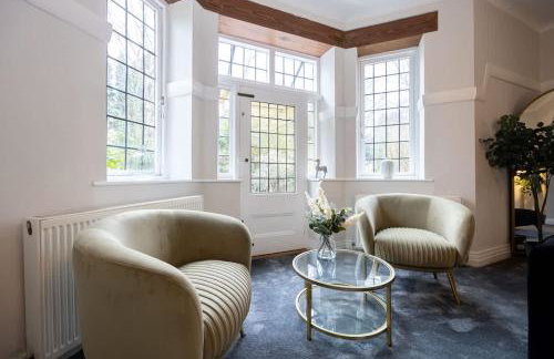 The GreyStoke Mansion With Private Grounds - Foto 26