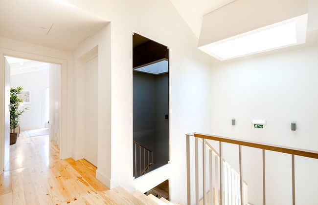 Porto Downtown Studio with Balcony - Foto 22