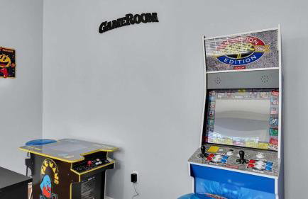 Modern home - 3K sqft - 5BR & 11 beds - brand new HOT TUB - 6 miles to AMI beaches - Foto 16