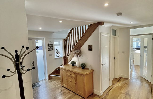 Four Corners Holiday Home with Hot Tub & Sauna - Foto 39