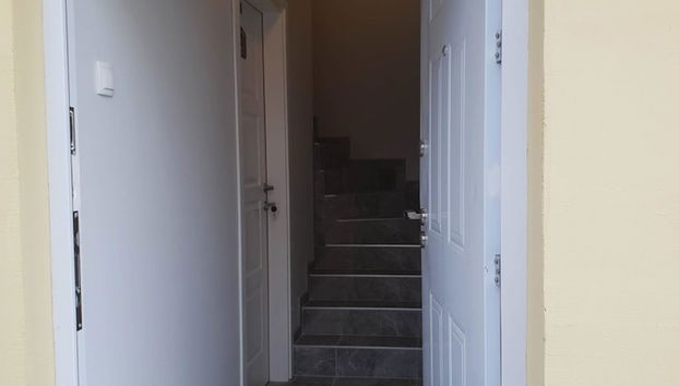 Male stepenice - Foto 2, Entrada interior