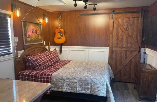 Something to Write Home about - Foto 17