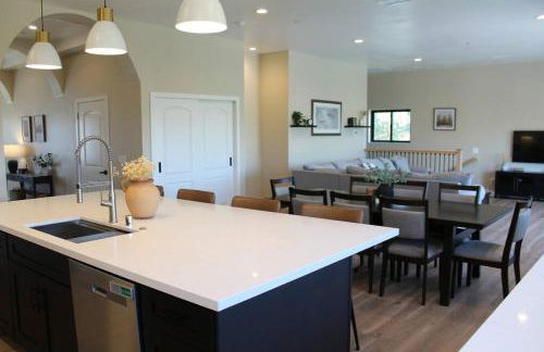 New Constructed Home in Poway - Foto 12
