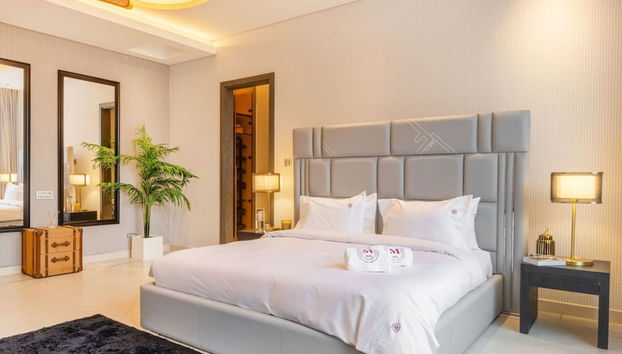 Beachfront 5BR Villa w Jacuzzi Pool on the Palm - Foto 2, Habitación