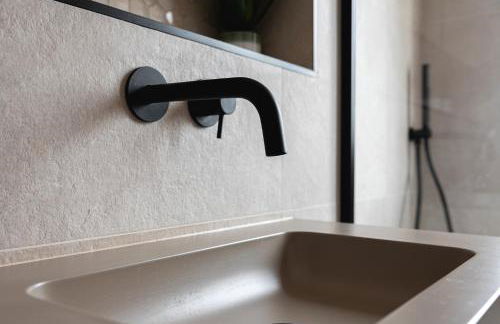 Skyvillion - COZY LARGE 4 & 1 Bed Apartments in London Enfield, Mins to Tube Station, Free Wi-Fi - Foto 71