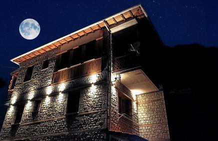 La Petri Studios with Fireplace & View - Foto 29