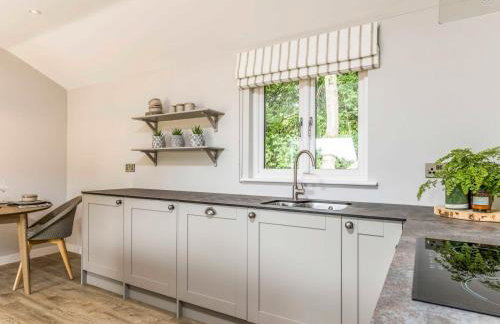 Delightful 1 bed lodge in South Downs village - Pass the Keys - Foto 40