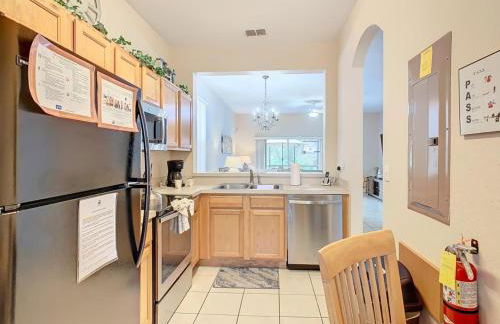 Family Getaway: 4BR Townhome by Old Town - Foto 10